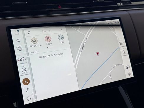 New 2026 Land Rover Range Rover Sport Dynamic SE image 12