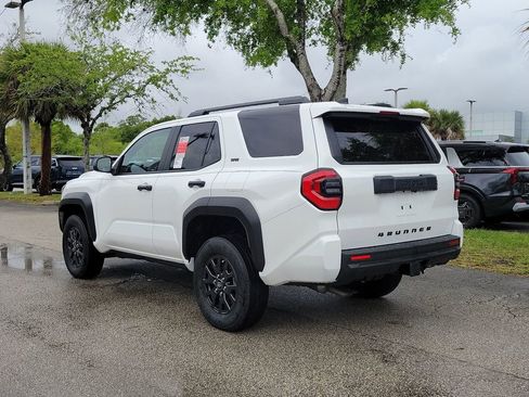 New 2026 Toyota 4Runner SR5 image 6