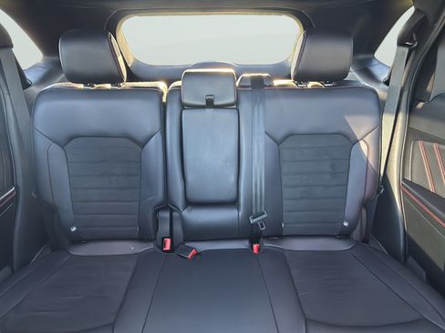 Used 2024 Ford Edge ST-Line AWD/4WD image 25