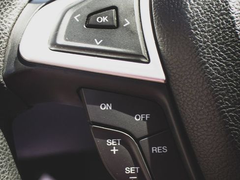 Used 2018 Ford Fusion S FWD image 9