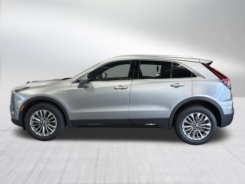Used 2025 Cadillac XT4 Premium Luxury AWD/4WD image 4