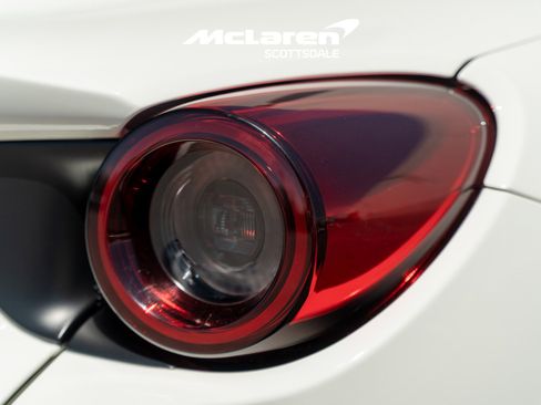 Used 2019 Ferrari Portofino image 18