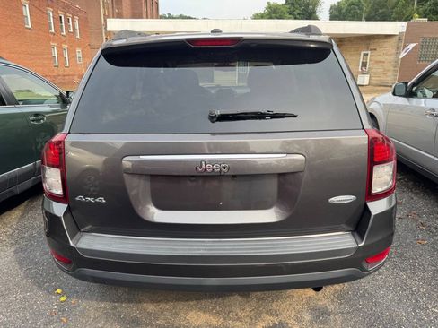 Used 2014 Jeep Compass Latitude AWD/4WD image 6