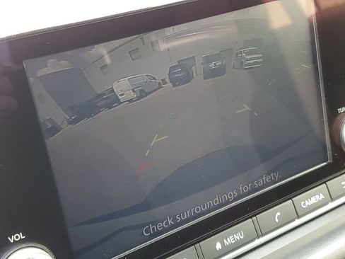 Used 2021 Nissan Rogue S FWD image 14