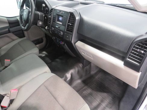 Used 2019 Ford F150 XL w/ Equipment Group 101A Mid RWD image 10