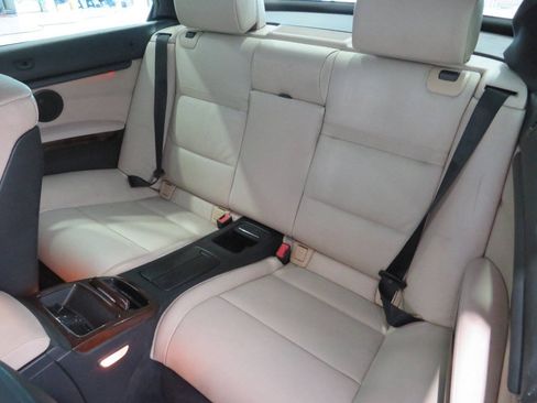 Used 2012 BMW 328i Convertible RWD image 12