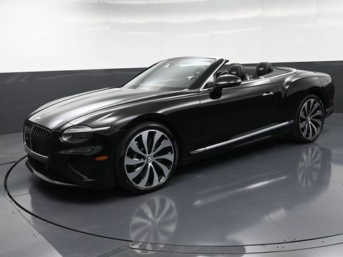 New 2026 Bentley Continental GTC image 32