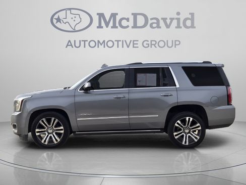 Used 2019 GMC Yukon Denali w/ Denali Ultimate Package AWD/4WD image 2