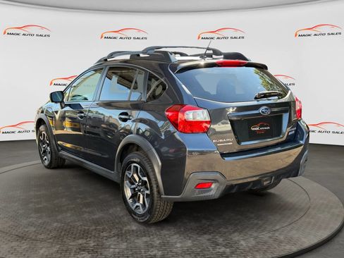 Used 2017 Subaru Crosstrek 2.0i Premium AWD/4WD image 8