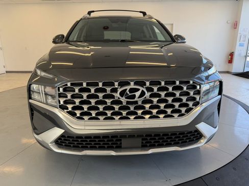 Used 2022 Hyundai Santa Fe SEL w/ Convenience + Premium Package AWD/4WD image 2