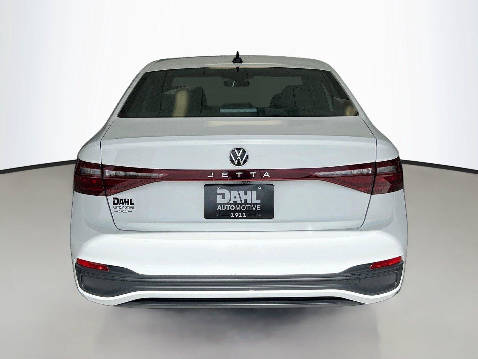 Used 2025 Volkswagen Jetta Sport FWD image 12