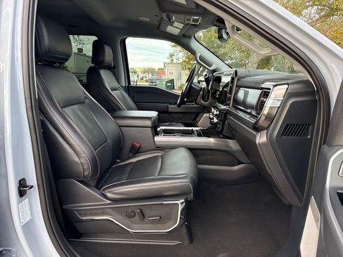 Used 2024 Ford F250 Lariat w/ Lariat Ultimate Package image 29