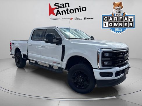 Used 2024 Ford F250 Lariat w/ Lariat Ultimate Package AWD/4WD image 1