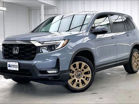 Certified 2023 Honda Passport EX-L image 2