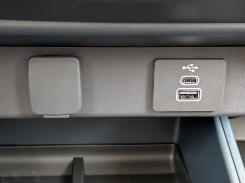 New 2026 Ford Maverick Lobo AWD/4WD image 22