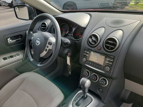 Used 2015 Nissan Rogue S w/ Convenience Package FWD image 8