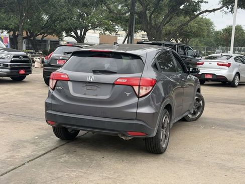 Used 2018 Honda HR-V EX image 5