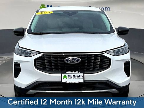 Used 2024 Ford Escape Active w/ Tech Pack #1 FWD image 2