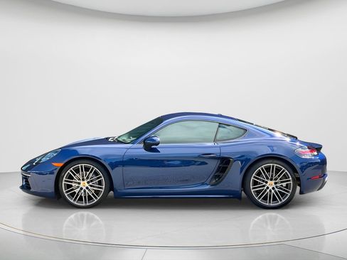 Certified 2024 Porsche 718 Cayman RWD image 8