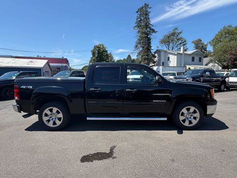Used 2011 GMC Sierra 1500 SLE w/ Power Tech Package AWD/4WD image 6