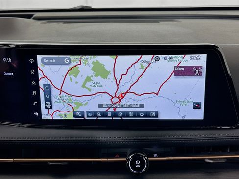 Used 2023 Nissan Ariya AWD image 22