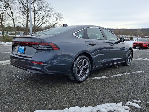 Used 2023 Honda Accord EX image 6