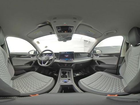 New 2026 Volkswagen Tiguan S image 12