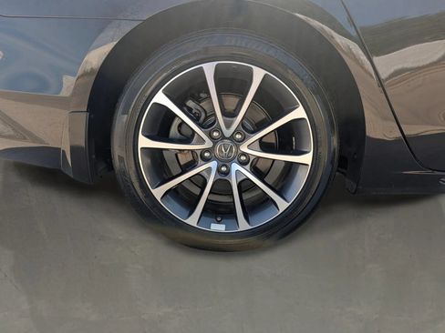 Used 2018 Acura TLX V6 w/ Technology Package FWD image 11