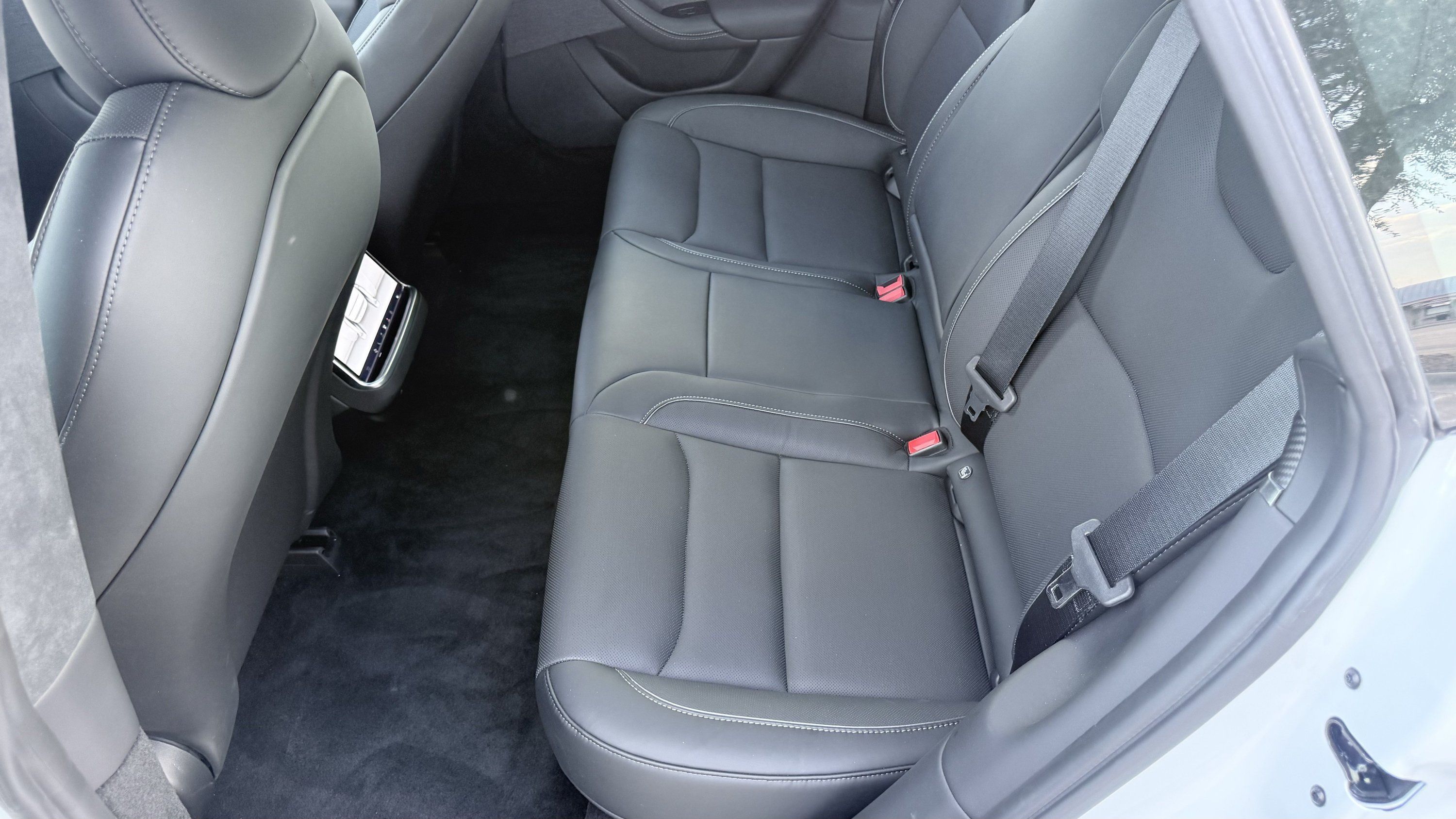 Used 2024 Tesla Model S Plaid AWD/4WD image 27