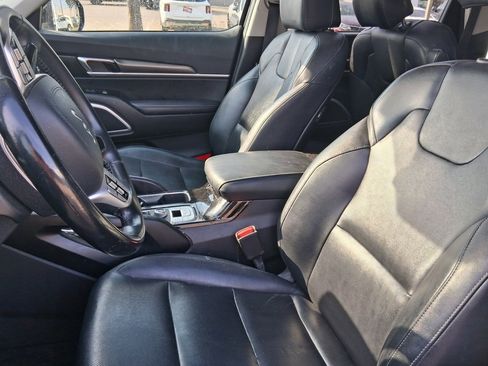 Used 2022 Kia Telluride S image 11