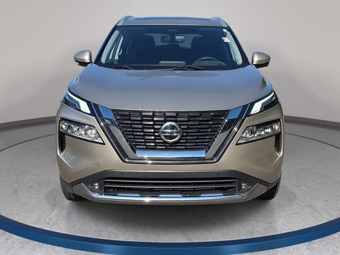 Used 2021 Nissan Rogue Platinum FWD image 4