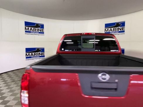 Used 2019 Nissan Frontier SV AWD/4WD image 9