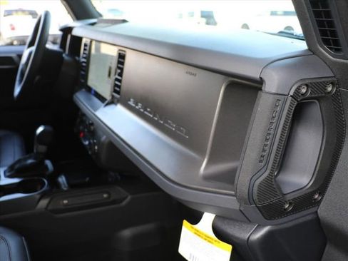 New 2025 Ford Bronco Big Bend image 11