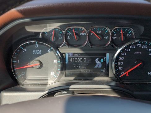 Used 2017 Chevrolet Silverado 1500 High Country AWD/4WD image 24