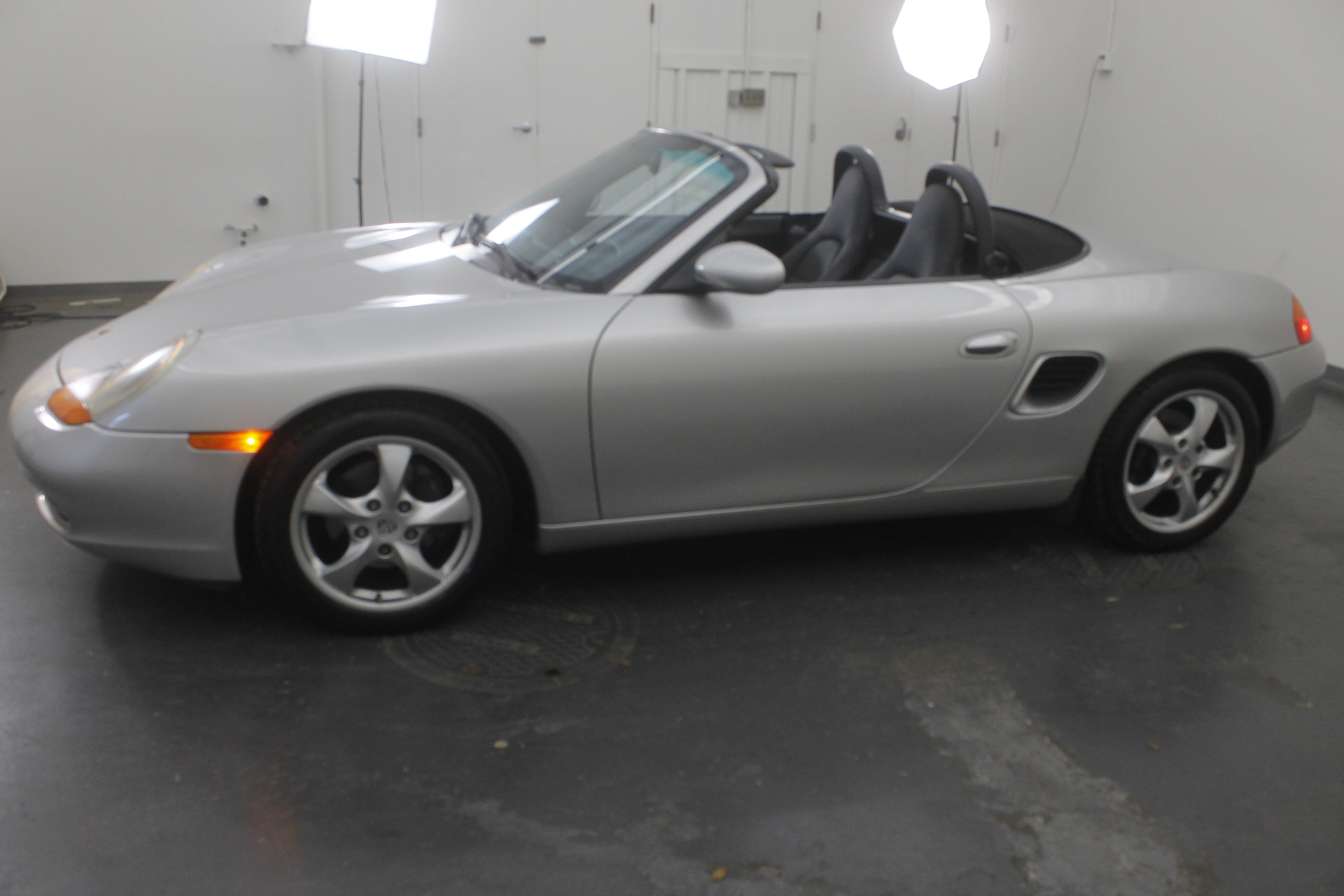 Used 2002 Porsche Boxster RWD image 7