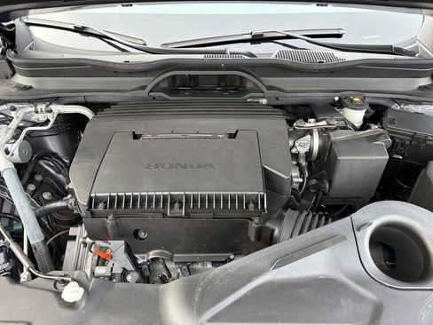 Used 2025 Honda Pilot Black Edition image 20