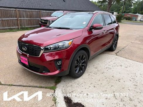 Used 2020 Kia Sorento EX FWD image 3
