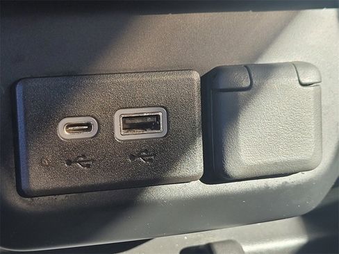 Used 2022 GMC Sierra 1500 Denali image 21