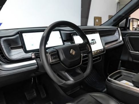 Used 2025 Rivian R1S Adventure AWD/4WD image 3