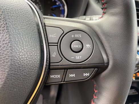 Used 2021 Toyota RAV4 XSE w/ Premium Package image 31