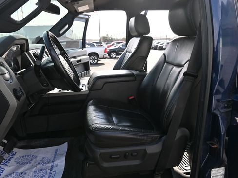Used 2012 Ford F250 Lariat w/ Lariat Interior Pkg image 14