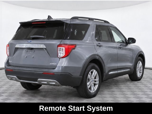 Used 2021 Ford Explorer XLT w/ Equipment Group 202A AWD/4WD image 3