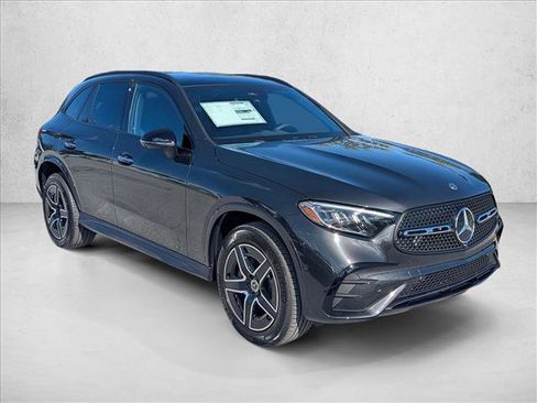 Used 2026 Mercedes-Benz GLC 300 image 6