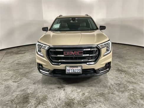 Used 2022 GMC Terrain AT4 w/ Infotainment Package II image 3