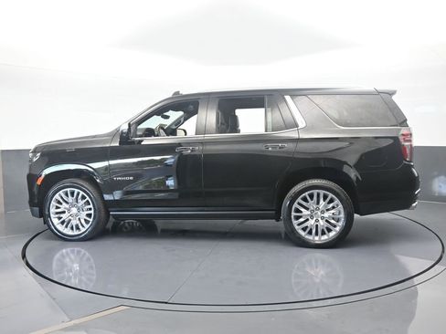 Used 2024 Chevrolet Tahoe Premier image 3