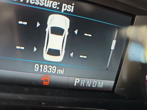 Used 2017 Chevrolet Camaro LT image 10