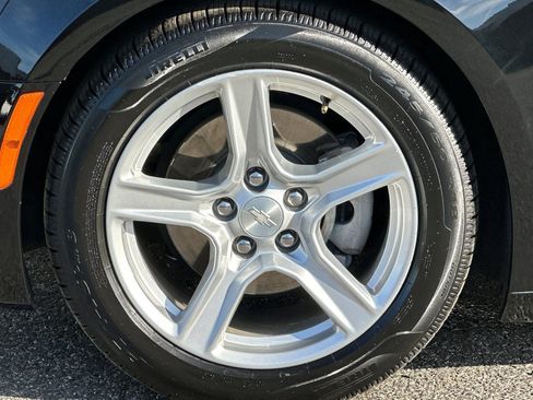 Certified 2023 Chevrolet Camaro LT image 35