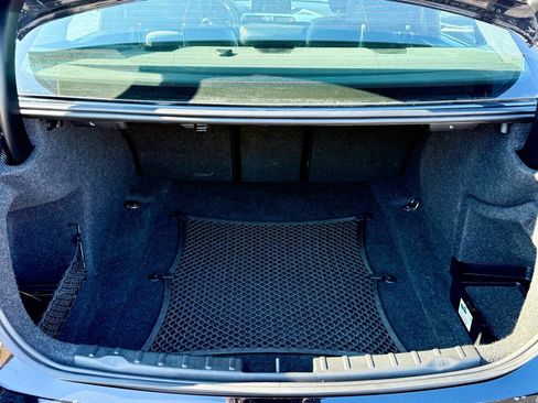 Used 2017 BMW 330i xDrive Sedan image 19