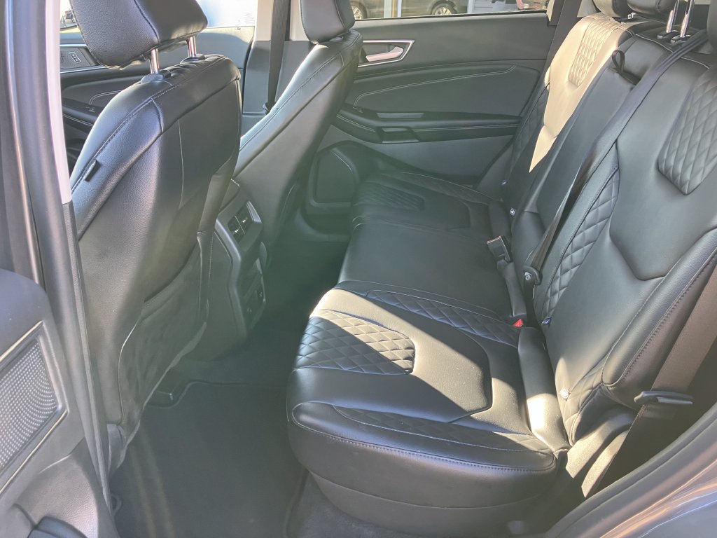 Used 2024 Ford Edge Titanium AWD/4WD image 14