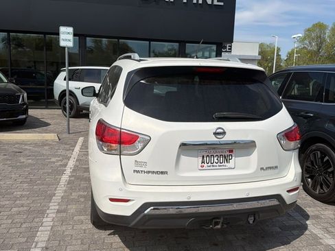 Used 2014 Nissan Pathfinder Platinum w/ Platinum Premium Package image 7